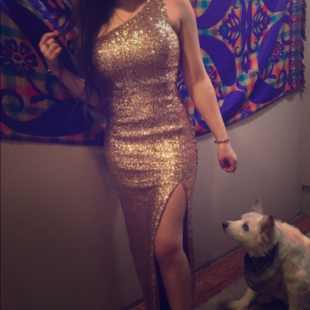 Size 4 one sided rose gold prom dress